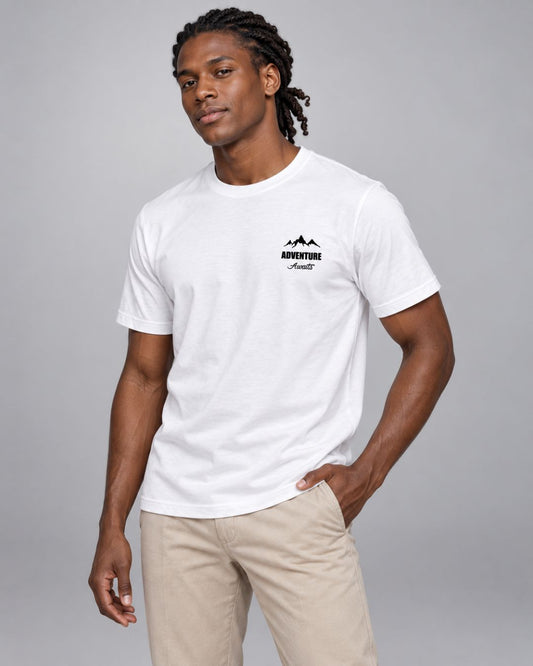 Camiseta Masculina The Mountains Are Calling Frente e Costas